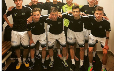 „Junioři“ – NEJLEPŠÍ VÝKON SEZONY podali včera Junioři proti nabité sestavě TTNF, kterou smetli rozdílem 9:1 !!!