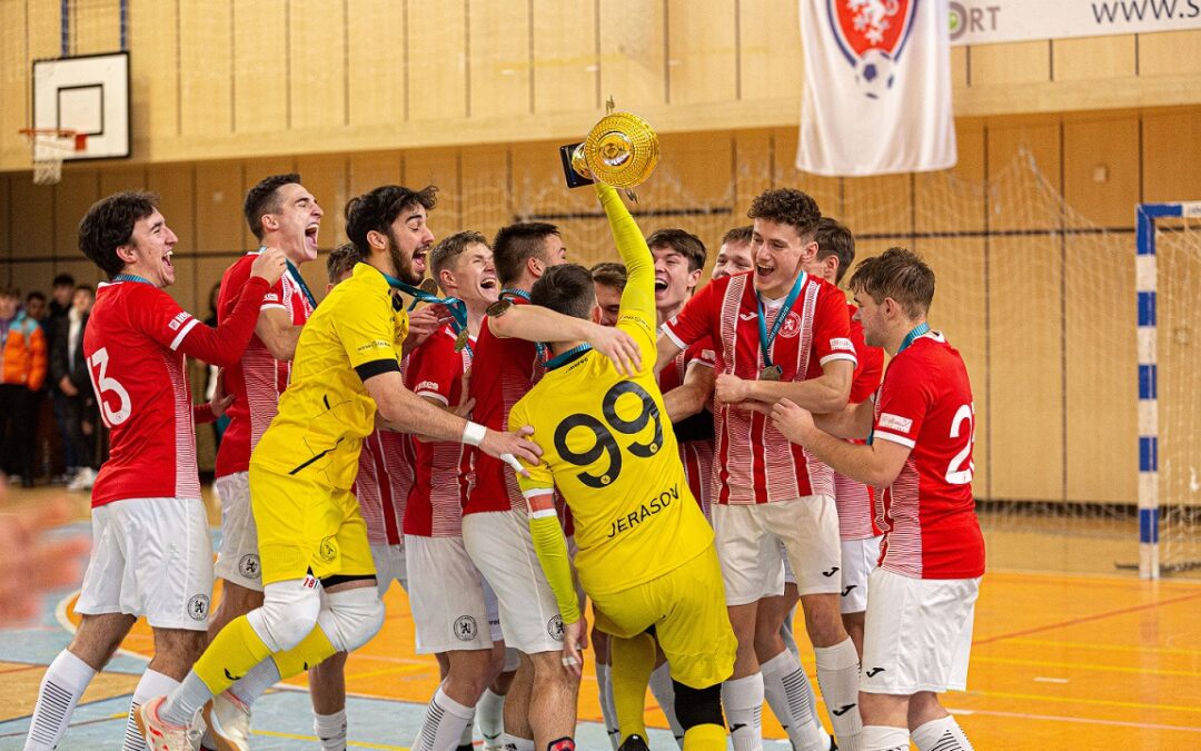 „Mládež – U19“ – Devatenáctka ovládla FINAL4 a obhájila TITUL ! JERASOV byl vyhlášen nejlepším brankářem !!!