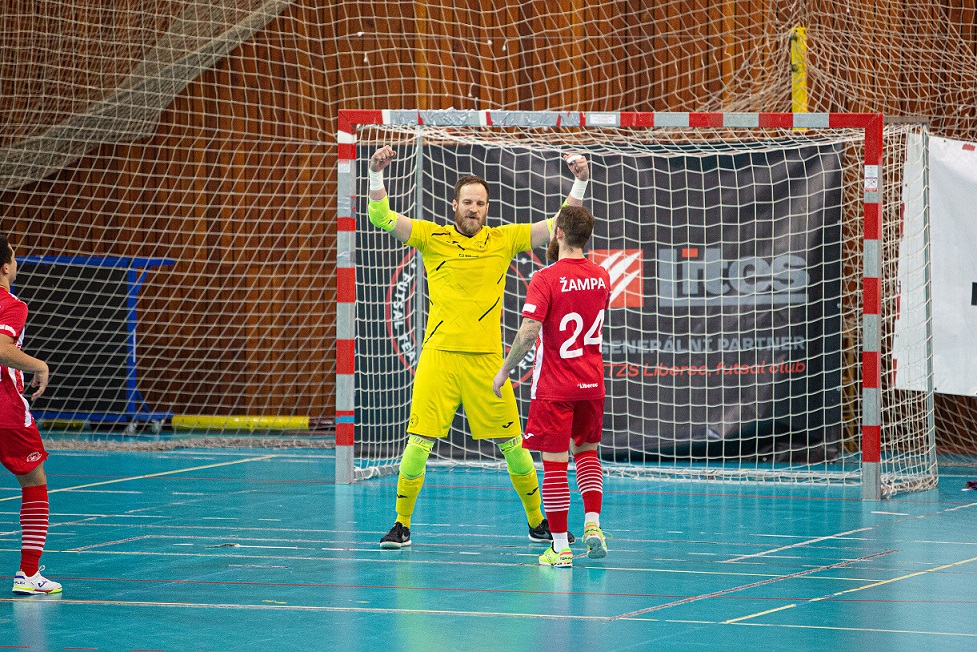 “A” tým – Liberec konečně zabral ! Kadani nasázel hned 7 branek ! Nádherně se trefil i brankář VOGT !!!